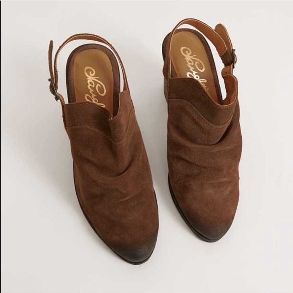 Tan Slouchy Vamp Genuine Leather Closed Toe Mule - Picture 3 of 5